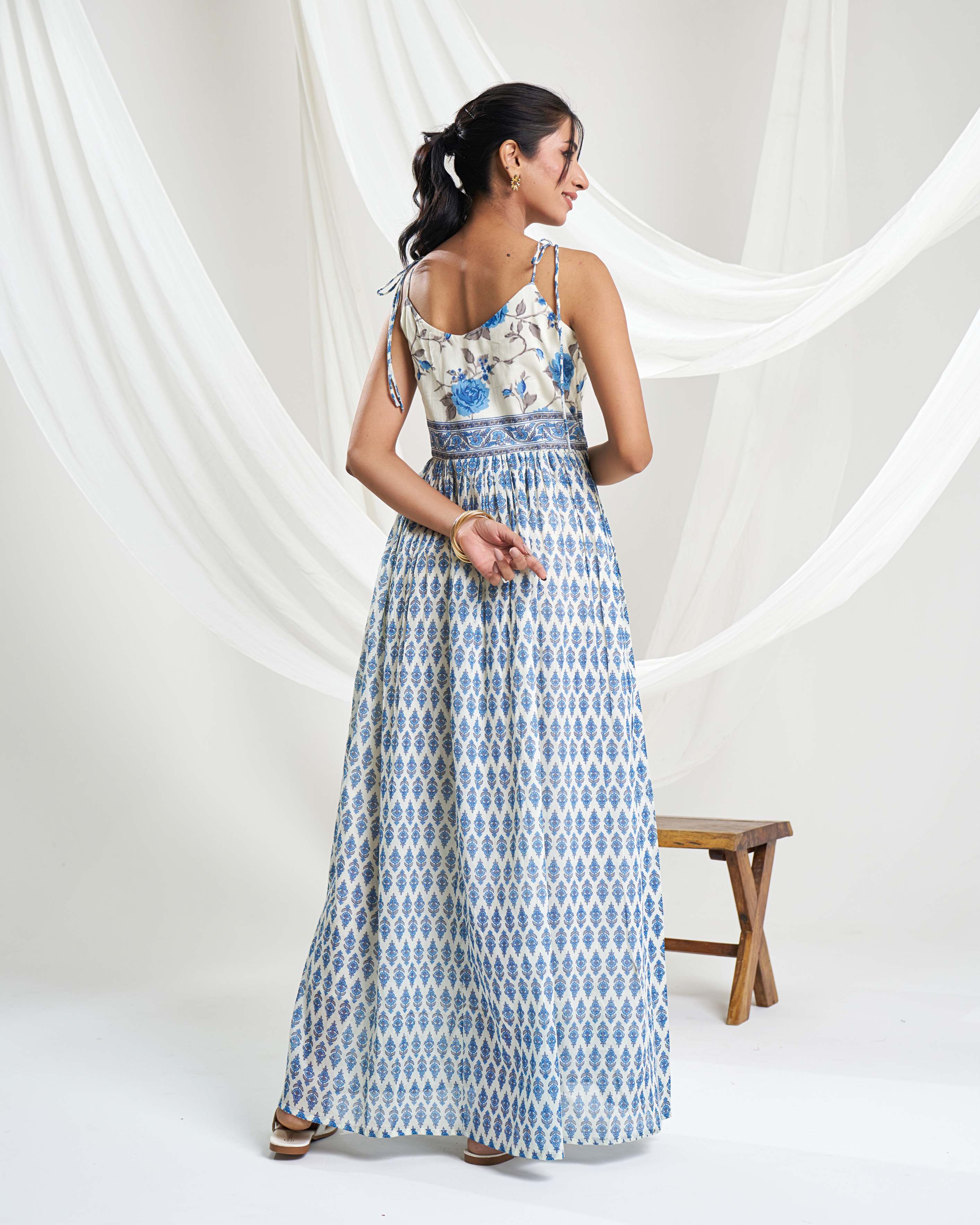 Aabroo Dress