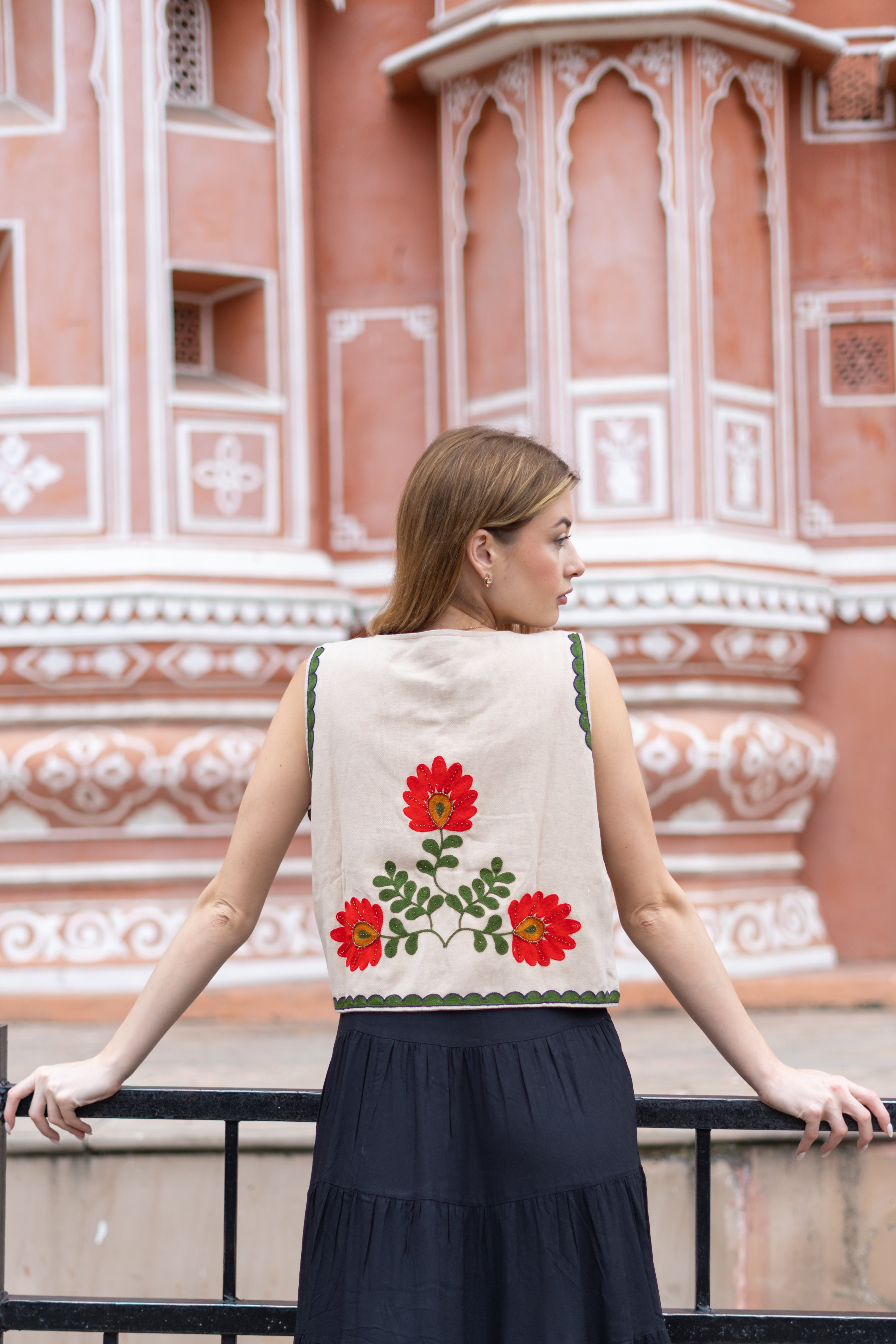 Aza Vest