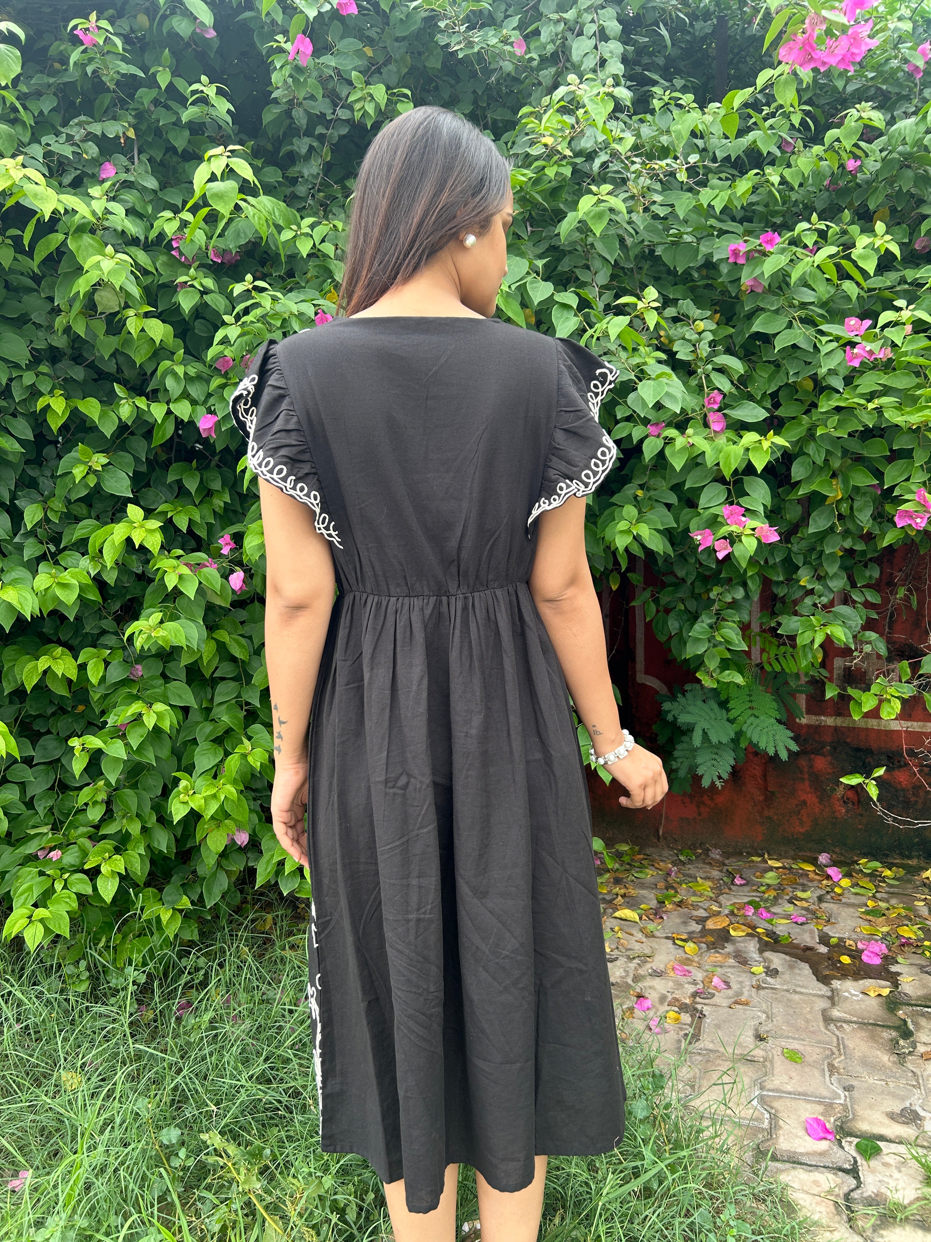 Suhana Dress