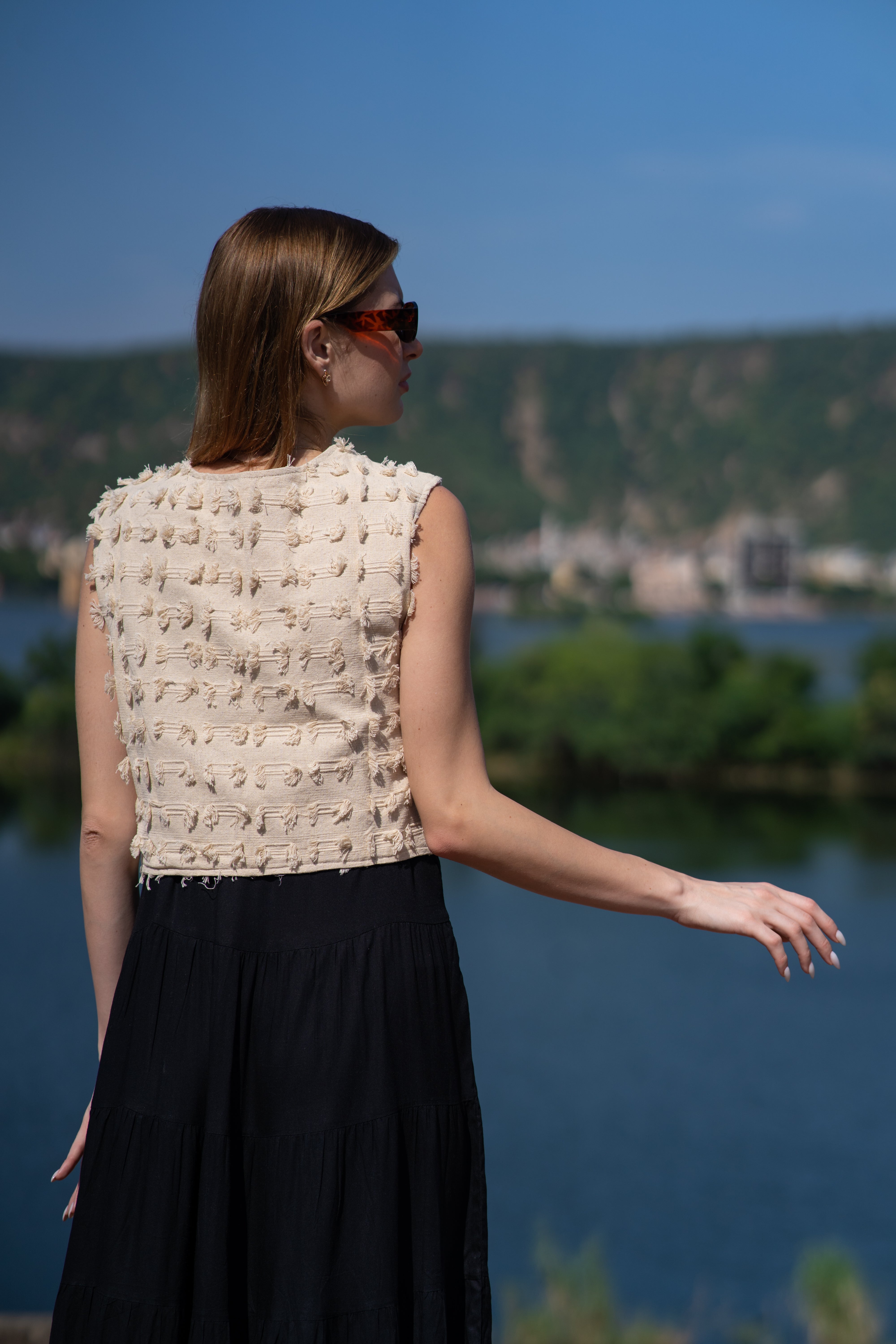 Elegant Cream Texture Vest